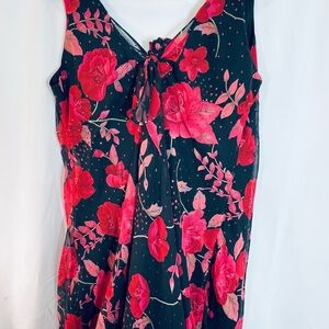Nuit Floral Sleeveless Dress with Pink and Red Flowers